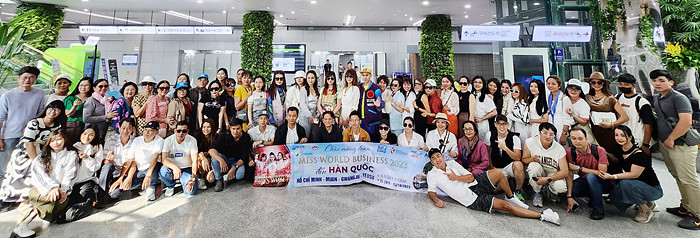 무안공항 직항기 통해 방문한 베트남 관광객