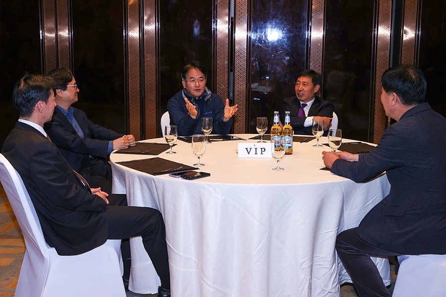 시도지사협의회와 간담회를 갖는 이동환 고양특례시장