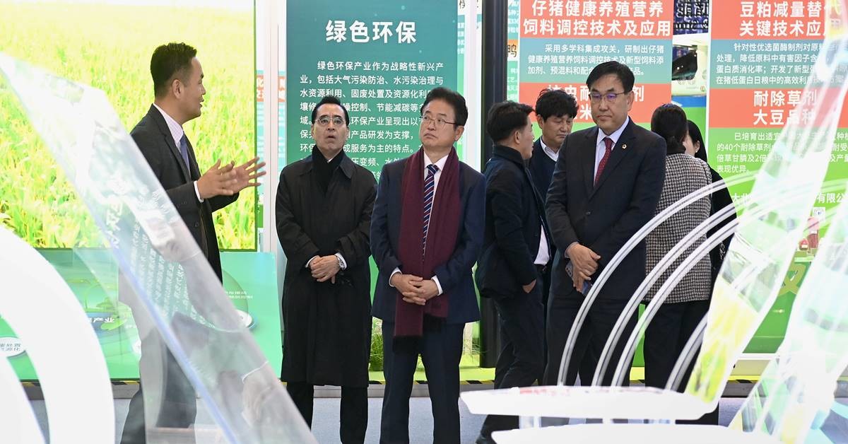 이철우 도지사와 경상북도 방문단은 지난 26일 중국의 IT산업 발전상과 창업지원 시스템을 이해하기 위해 중관촌창업거리(Inno Way), 글로벌혁신센터(KIC중국), 중관촌전시센터를 방문했다./이하 경북도