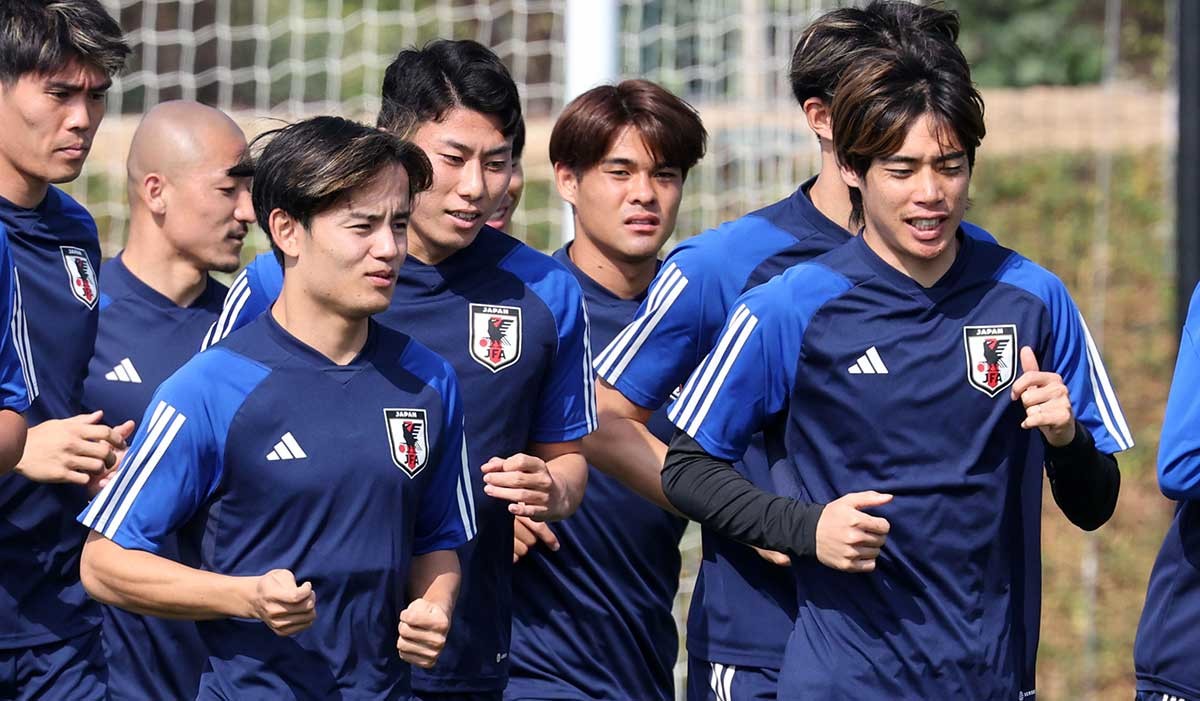 2024 아시안컵 일본 축구 대표팀이 이라크와의 경기를 앞두고 훈련하는 모습 / 뉴스1