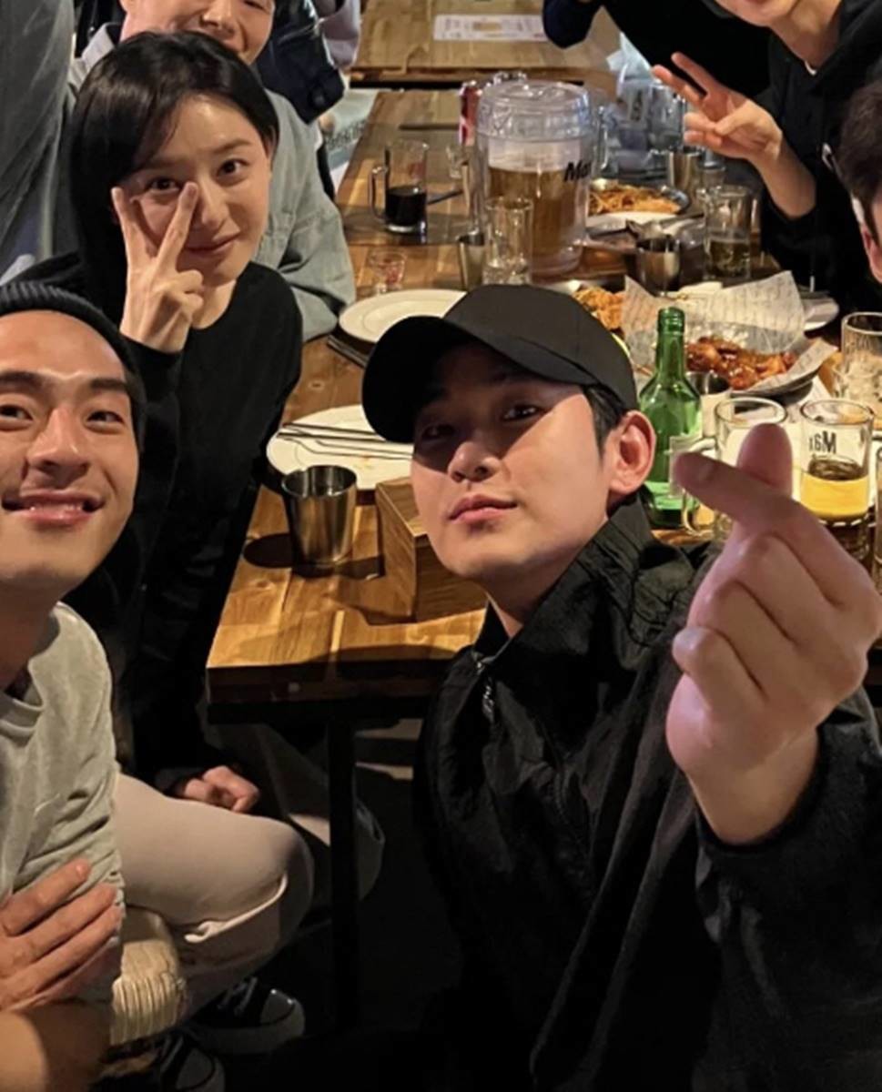tvN '눈물의 여왕' 회식 사진 / 배우 이상진 SNS