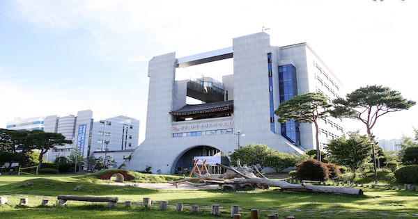 해 전주천 1개소와 삼천 3개소, 아중천 1개소 등 총 5개의 하천 화장실 추가 확충할 계획 / 전북특별자치도 전주시