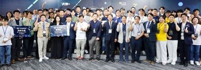 기술보증기금(이하 기보)은 14일(금) 서울 강남구 소재 팁스타운에서 기보벤처캠프 프로그램을 통해 발굴·육성한 스타트업의 투자유치 기회 및 실전 IR 경험 제공을 위해  '제14기 기보벤처캠프 통합 데모데이' 를 개최했다. / 사진제공=기보