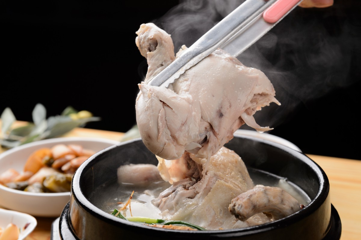 삼계탕 자료 사진 / photohwan-shutterstock.com