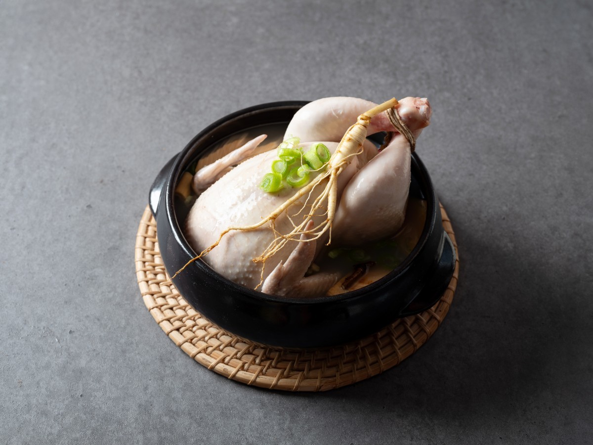 삼계탕 자료 사진 / mnimage-shutterstock.com