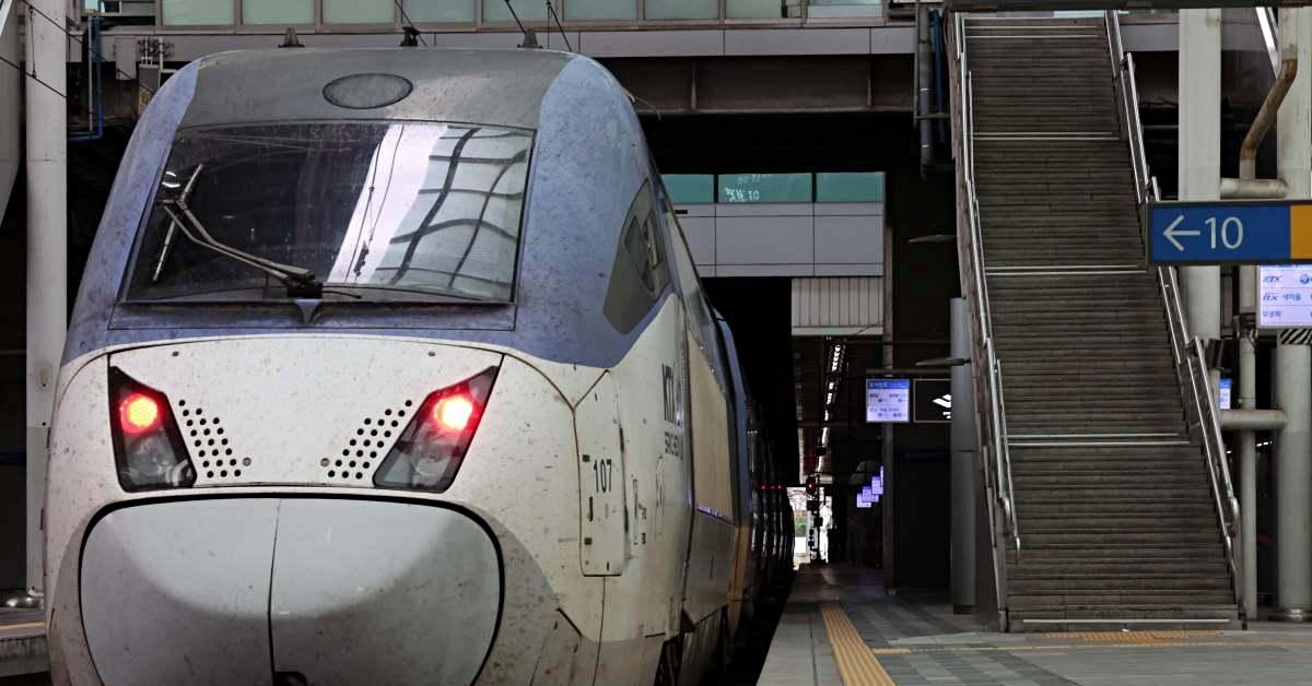 KTX 열차 자료사진. / 뉴스1