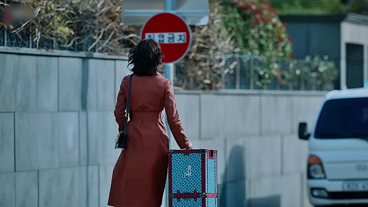 New Korean Drama Takes Netflix by Storm, Hits No. 1 in Just Two Days | 위키트리