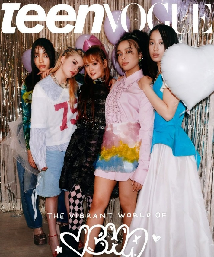 걸그룹 비춰(VCHA). / 걸그룹 비춰(VCHA) 공식 인스타그램