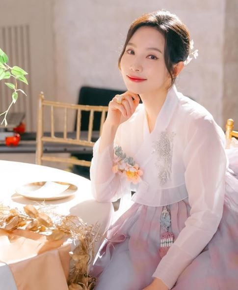 Lee Min-young Instagram