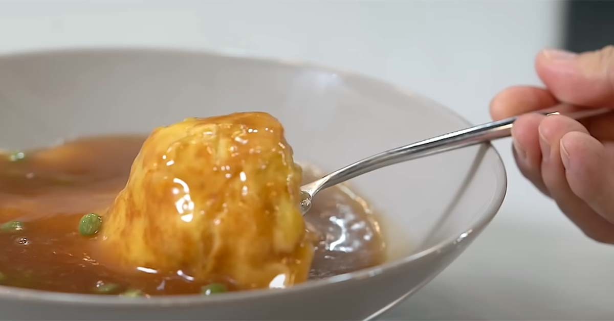 이연복 셰프식 계란덮밥. / '이연복의 복주머니' 유튜브 영상 캡처