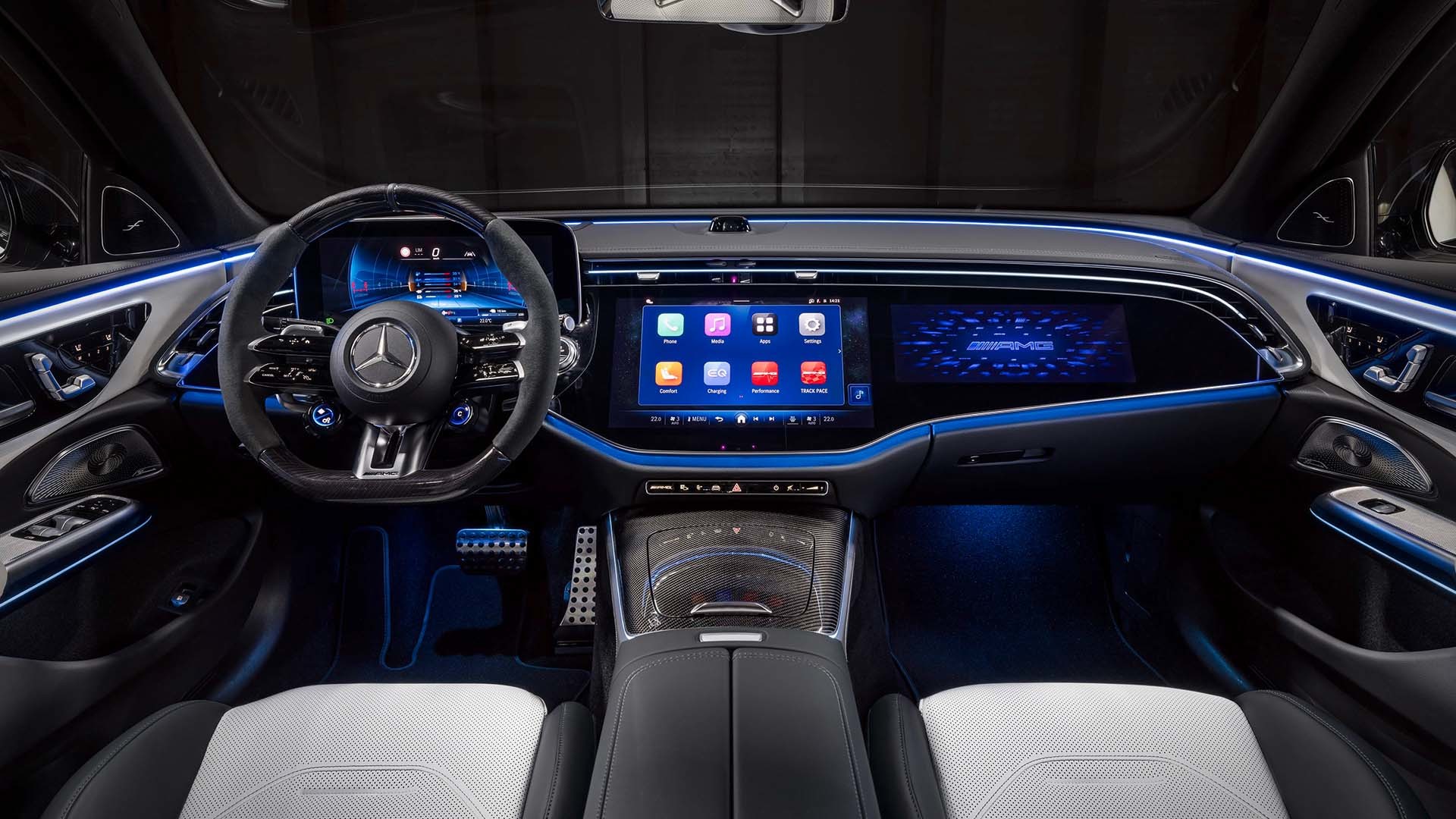 메르세데스-AMG E 53 하이브리드 4MATIC+의 인테리어. / 메르세데스-벤츠 코리아