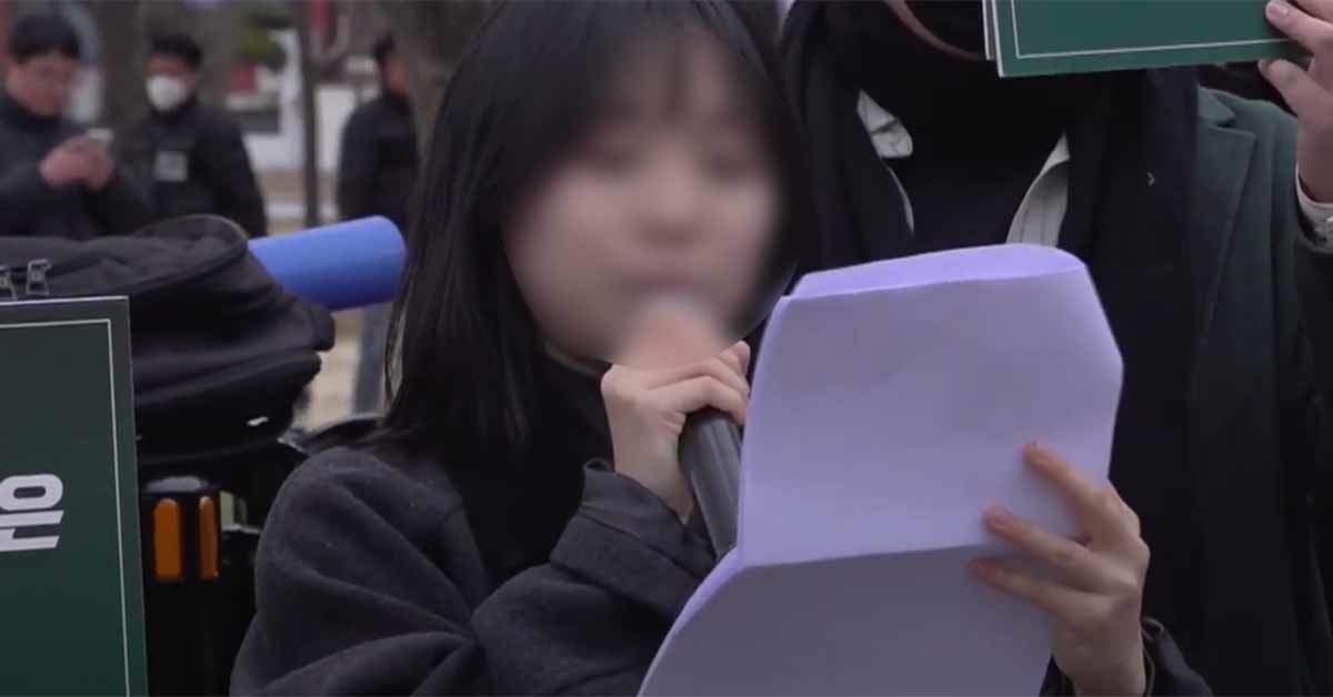 전남대생 배모씨가 탄핵 반대 입장을 밝히고 있다. / 뉴스핌TV 유튜브 채널 영상 캡처