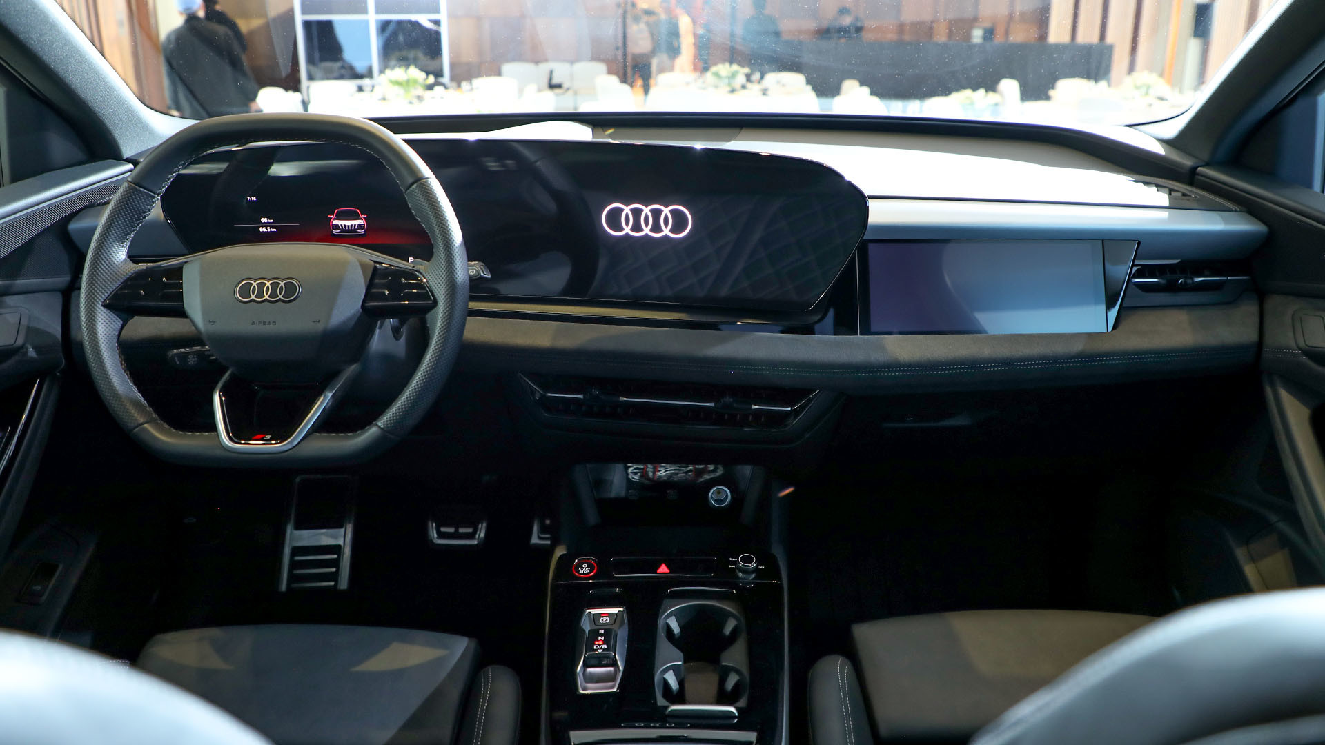 아우디 SQ6 e-트론의 실내. / 권혁재 PD