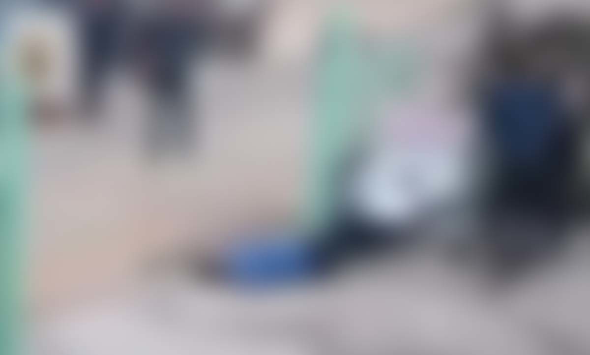 피해자가 정신을 잃고 쓰러져 있는 모습. / JTBC '사건반장' 영상 캡처