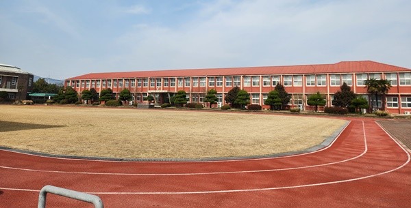 성요셉상호문화고