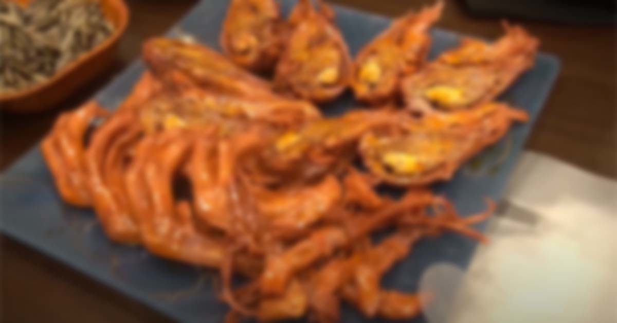 오리의 여러 특수 부위로 만든 음식. / '극단연애' 유튜브 영상 캡처