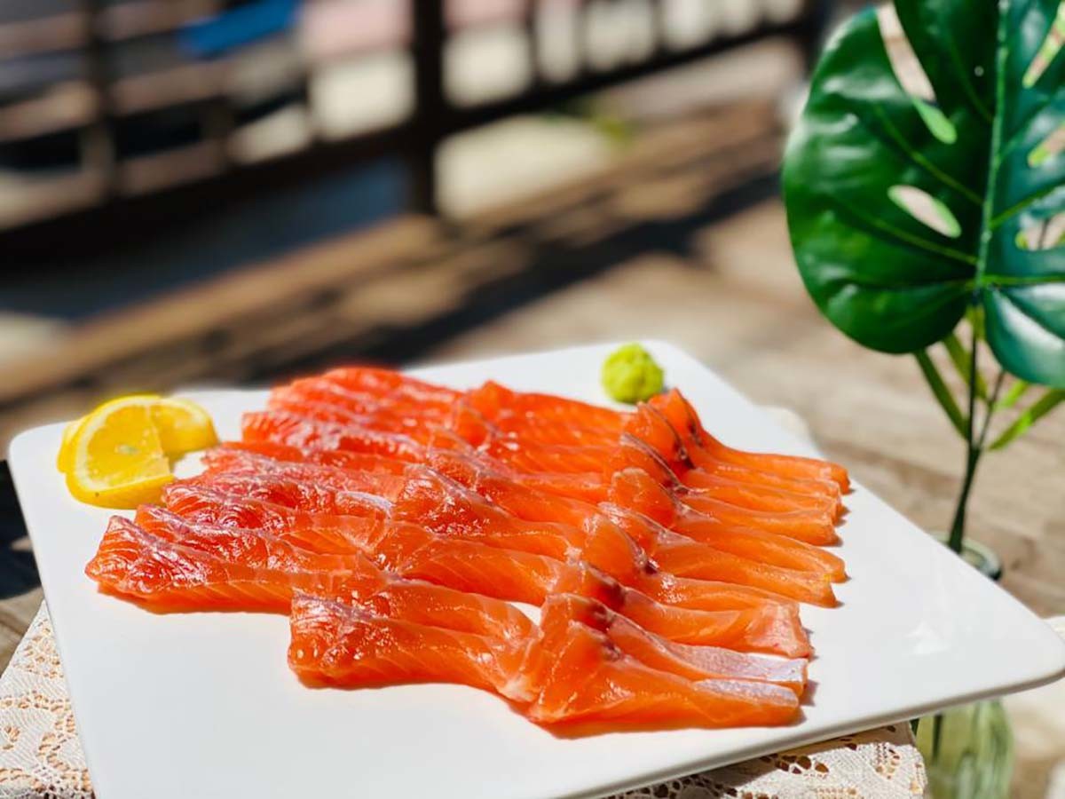 바다송어회 / 홍성군 제공