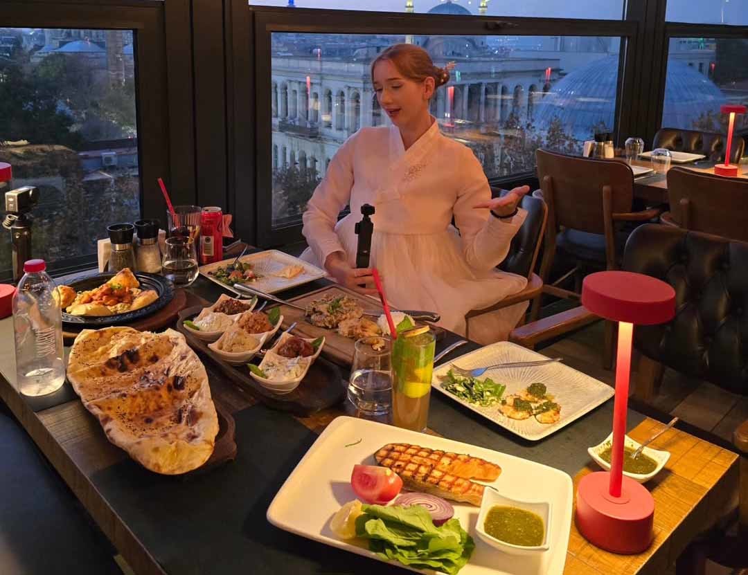 제95회 춘향제 글로벌춘향선발대회에서  ‘춘향 현’으로 선발된 에스토니아 출신 마이(25). / 마이 인스타그램