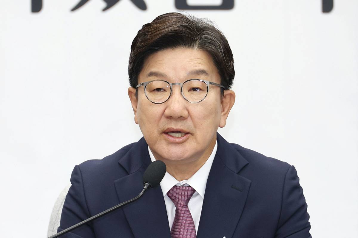권성동 국민의힘 원내대표가 지난 10일 오전 서울 여의도 국회에서 열린 원내대책회의에서 발언하고 있다 / 뉴스1
