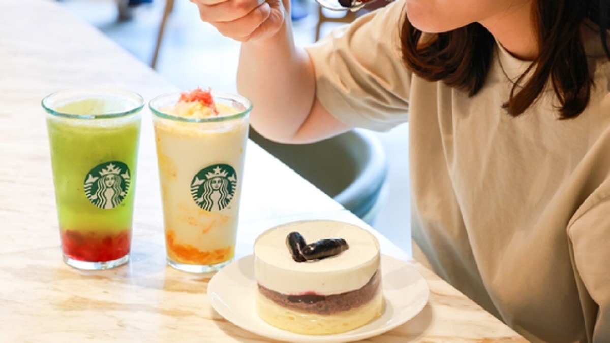 스타벅스 '블랙사파이어 치즈 케이크'의 모습. / 스타벅스 코리아 제공