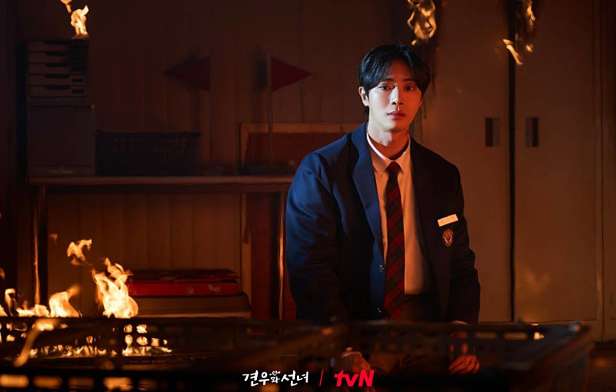 '견우와 선녀' 불길에 휩싸인 추영우 / tvN