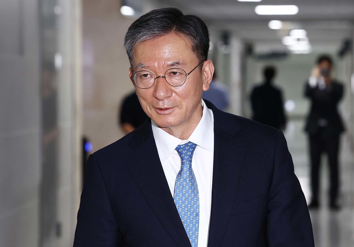 법무부 장관 후보자로 내정된 정성호 더불어민주당 의원이 30일 오전 서울 여의도 국회 의원회관 내 의원실로 출근하고 있다. / 뉴스1