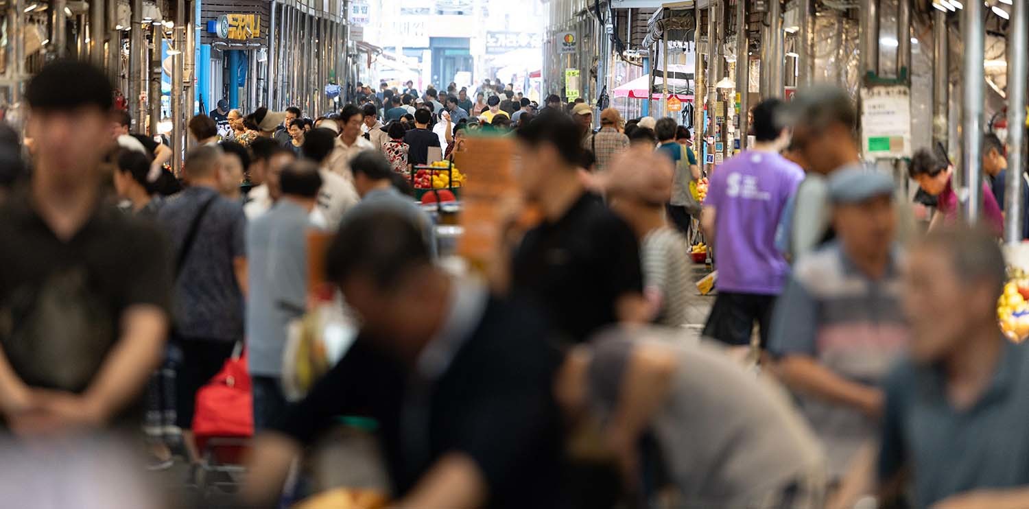 정부가 오는 21일부터 전 국민을 대상으로 '민생회복 소비쿠폰'을 1차로 지급한다. / 뉴스1