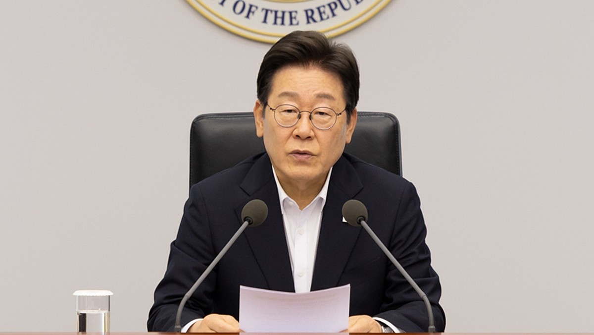 이재명 대통령이 17일 서울 용산 대통령실 청사에서 열린 4차 수석·보좌관 회의에서 발언을 하고 있다. / 뉴스1 (대통령실 제공)