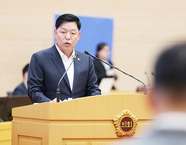 김정희 전남도의회 교육위원장