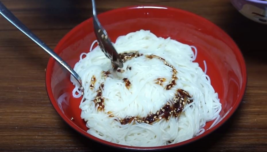 유튜브 '자취하는 아저씨'