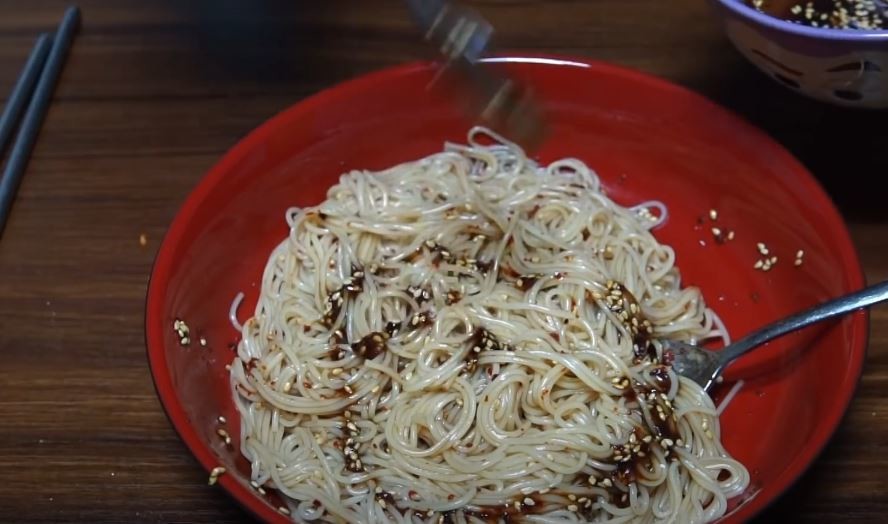유튜브 '자취하는 아저씨'