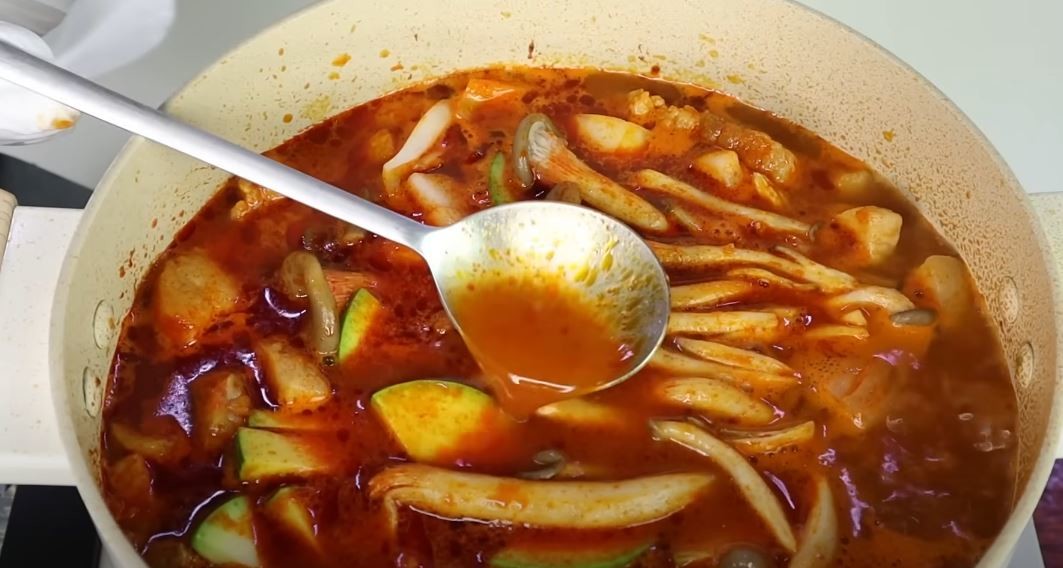 유튜브 '요리왕비룡 Korean Food Cooking'