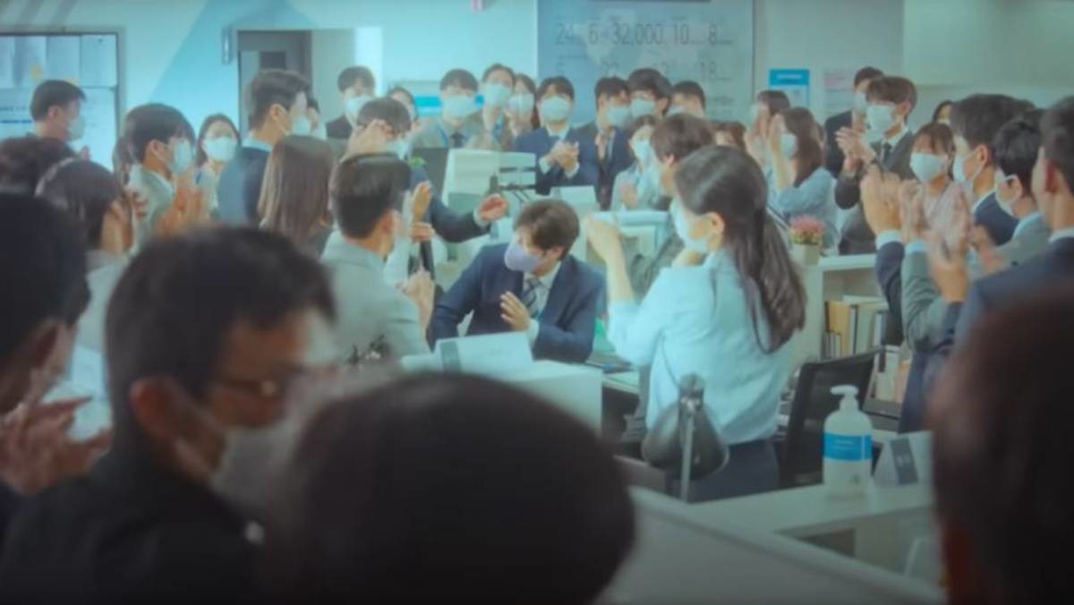 영화 '84제곱미터' / 넷플릭스