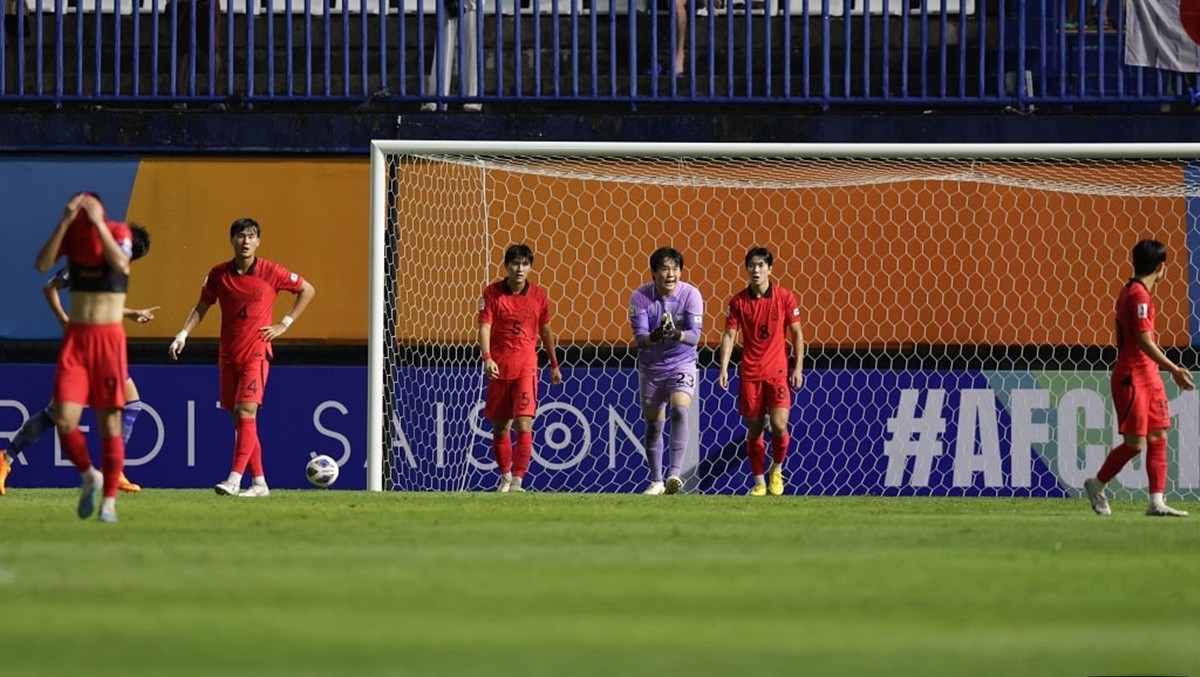 대한민국 연령별 축구 국가대표팀에서 주전 골키퍼로 활약한 홍성민 / 대한축구협회 제공