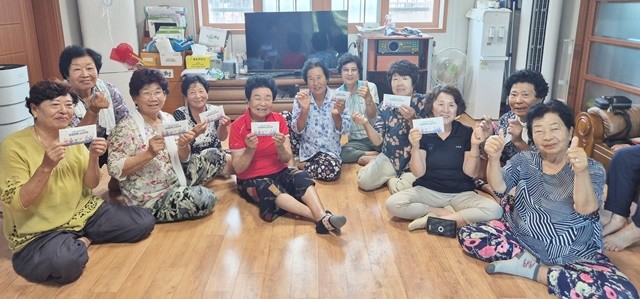 지류형 상품권 발급 물량 확보와 배부 시스템을 조기에 구축하는 신속한 행정력을 선보였다.