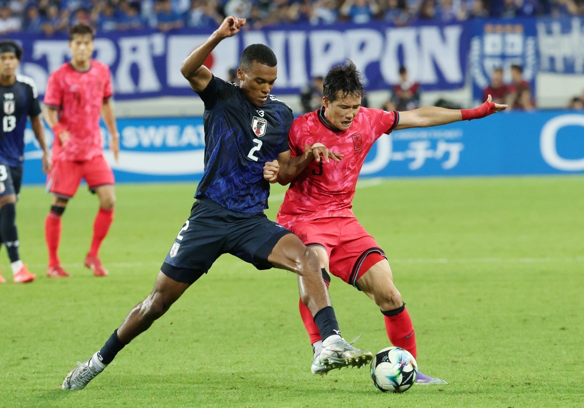 이태석이 15일 오후 경기 용인시 처인구 용인미르스타디움에서 열린 2025 동아시아축구연맹(EAFF) E-1 챔피언십 남자부 대한민국과 일본의 경기에서 돌파하고 있다. / 뉴스1