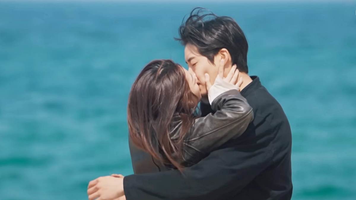 head over heels kiss