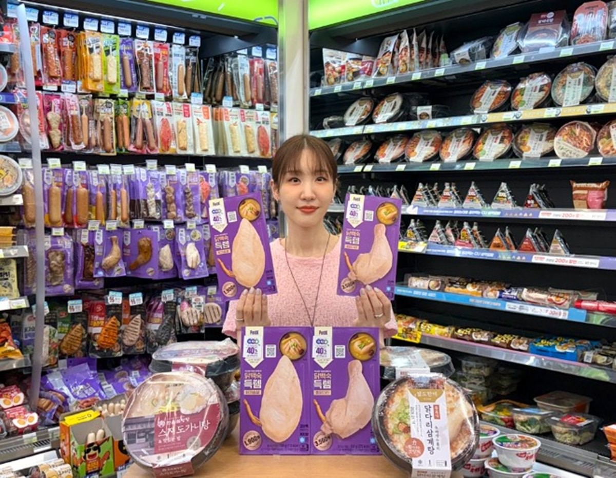 CU에서 출시한 초저가 보양식 '득템 닭백숙' 시리즈 / BGF리테일