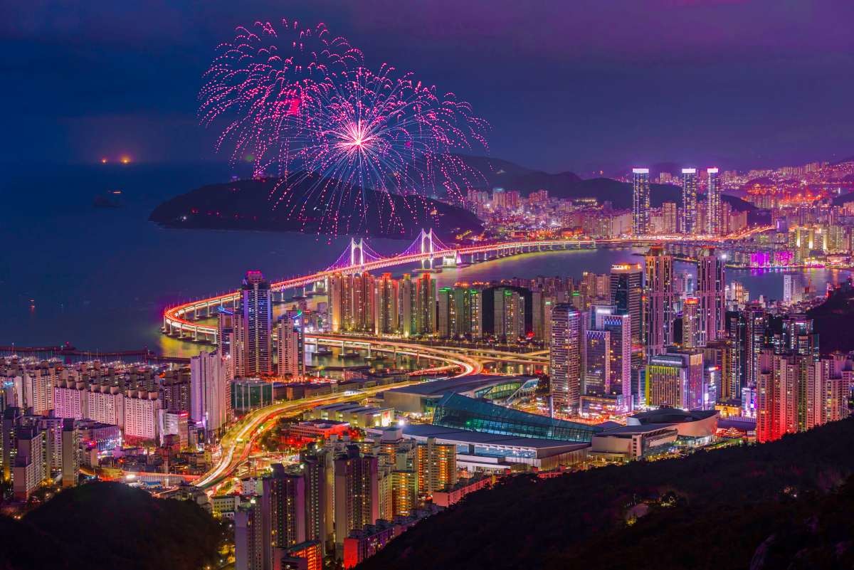 부산 광안리. / Mongkol chai-shutterstock.com