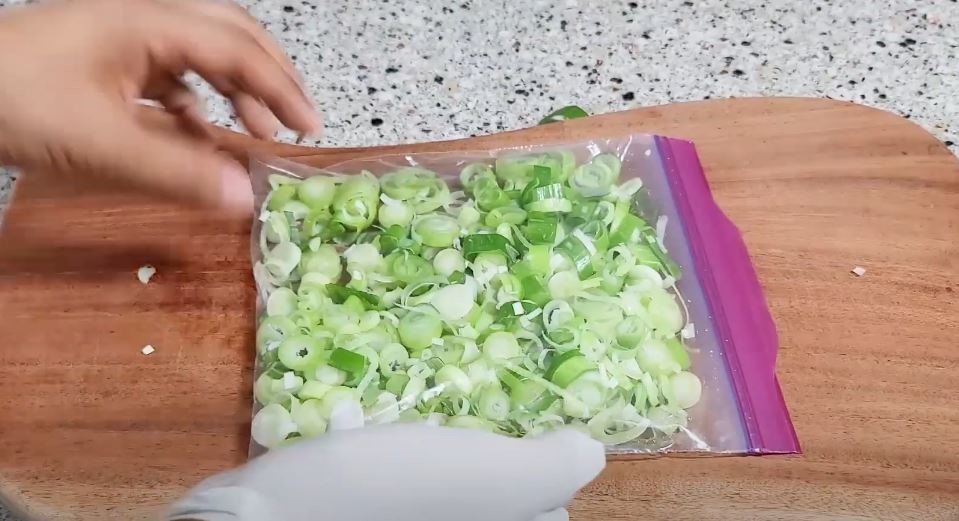 유튜브 '진짜꿀팁 Realtips'