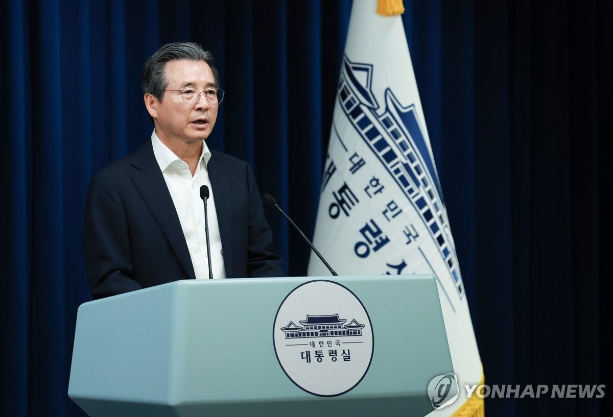 김용범 대통령실 정책실장이 31일 서울 용산 대통령실 청사에서 한미 관세 협상 타결과 관련해 브리핑을 하고 있다. / 연합뉴스