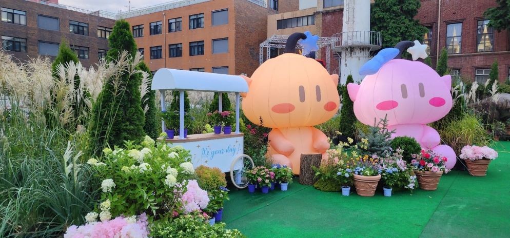 4. 대전시‘0시 축제’ 구충남도청사 중정(꿈돌이꿈순이 포토존) / 대전시