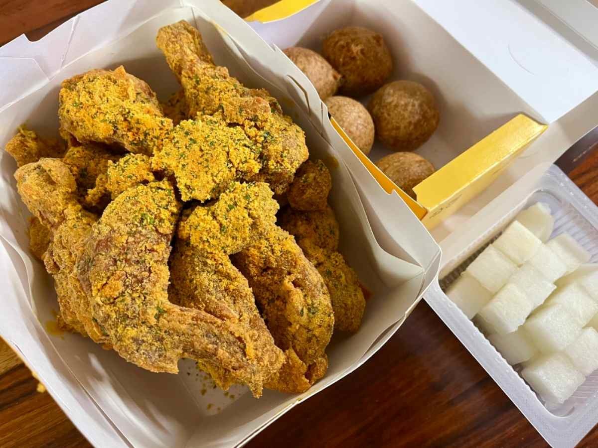 치킨 자료사진 / springvember-shutterstock.com