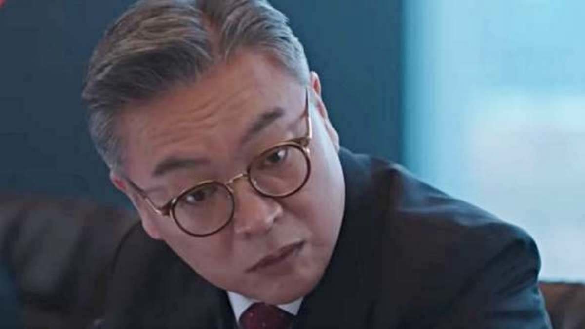 '에스콰이어: 변호사를 꿈꾸는 변호사들' 중 한 장면. 조연 김의성. / JTBC '에스콰이어: 변호사를 꿈꾸는 변호사들'