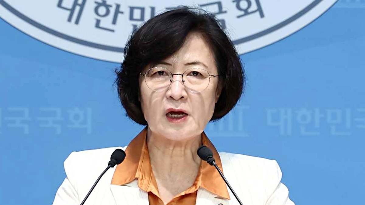 당내 최다선(6선)이자 문재인 정부 시절 법무부 장관 지낸 추미애 의원.