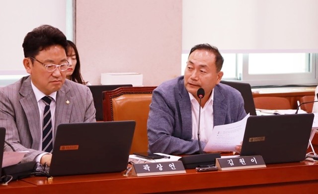더불어민주당 김원이 의원