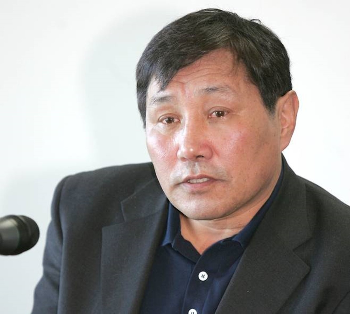 2005년 울산대 감독 취임 직후 인터뷰하는 고인. / 연합뉴스