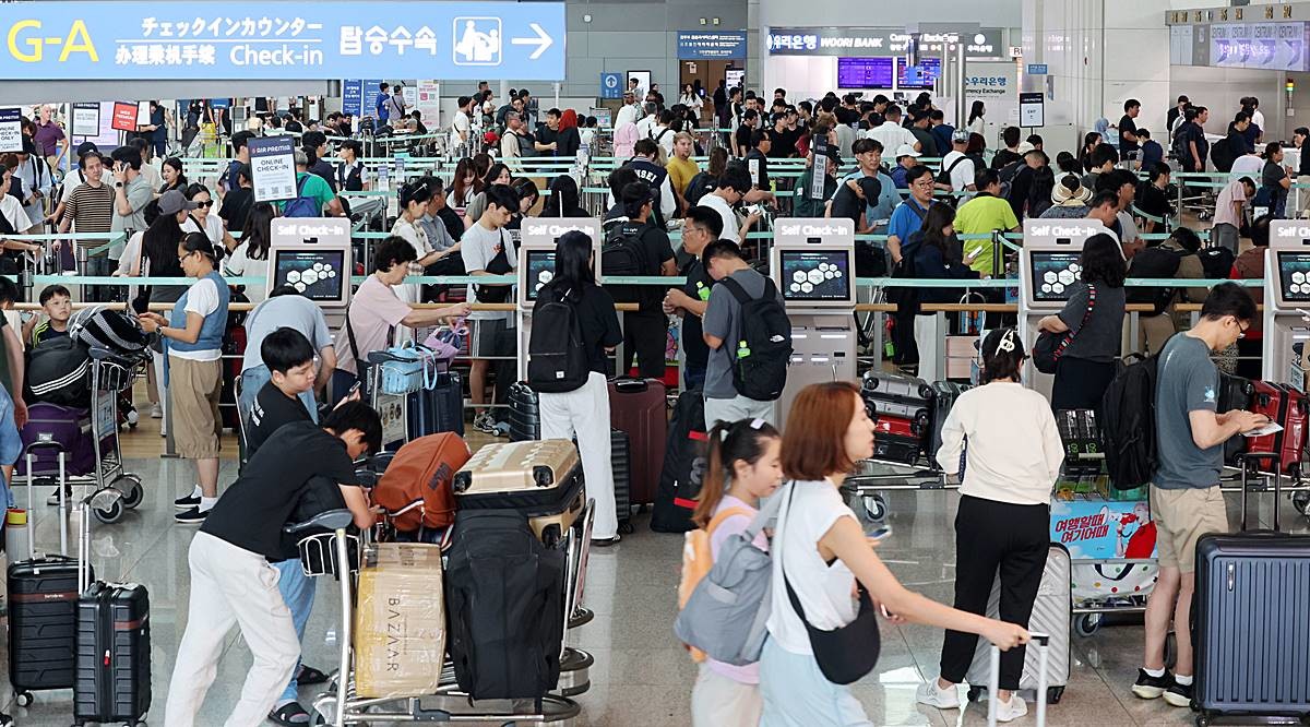 휴가철 인천공항 출국 인파. 기사와 무관 / 뉴스1