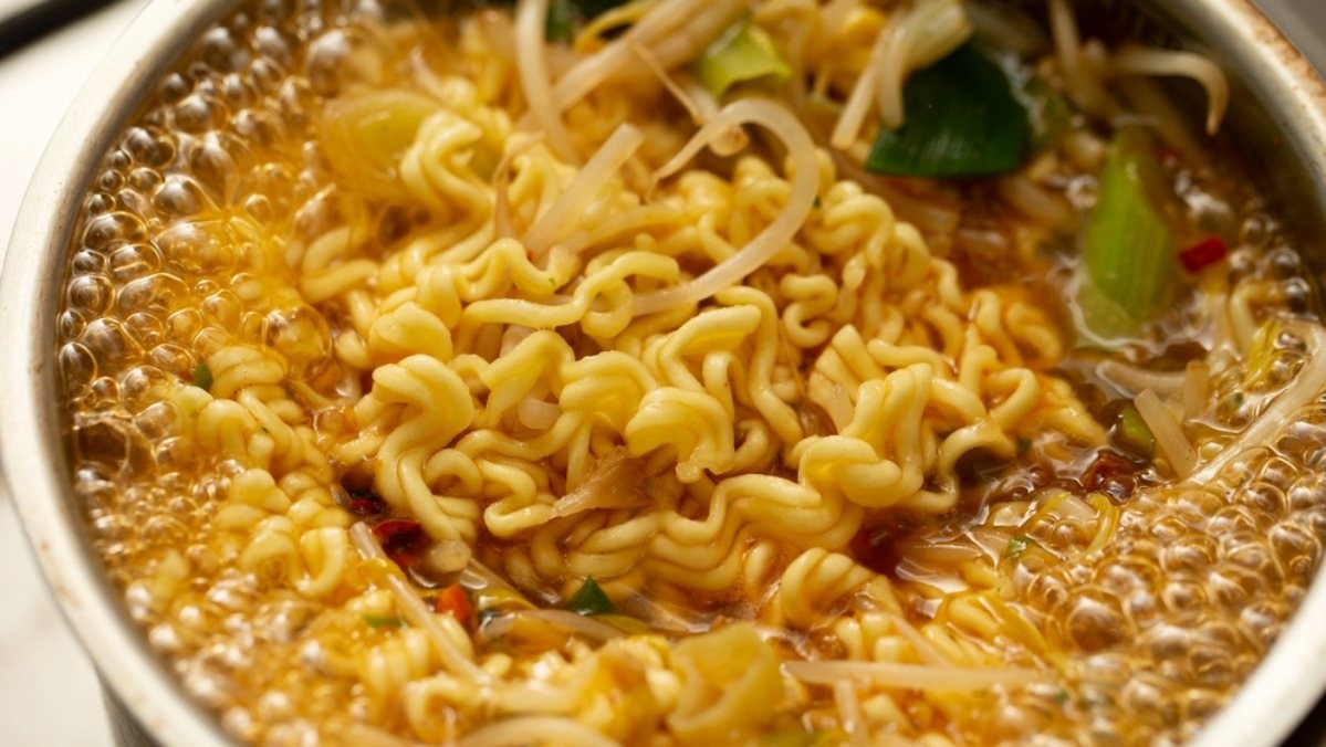 라면 자료사진 / mnimage-shutterstock.com