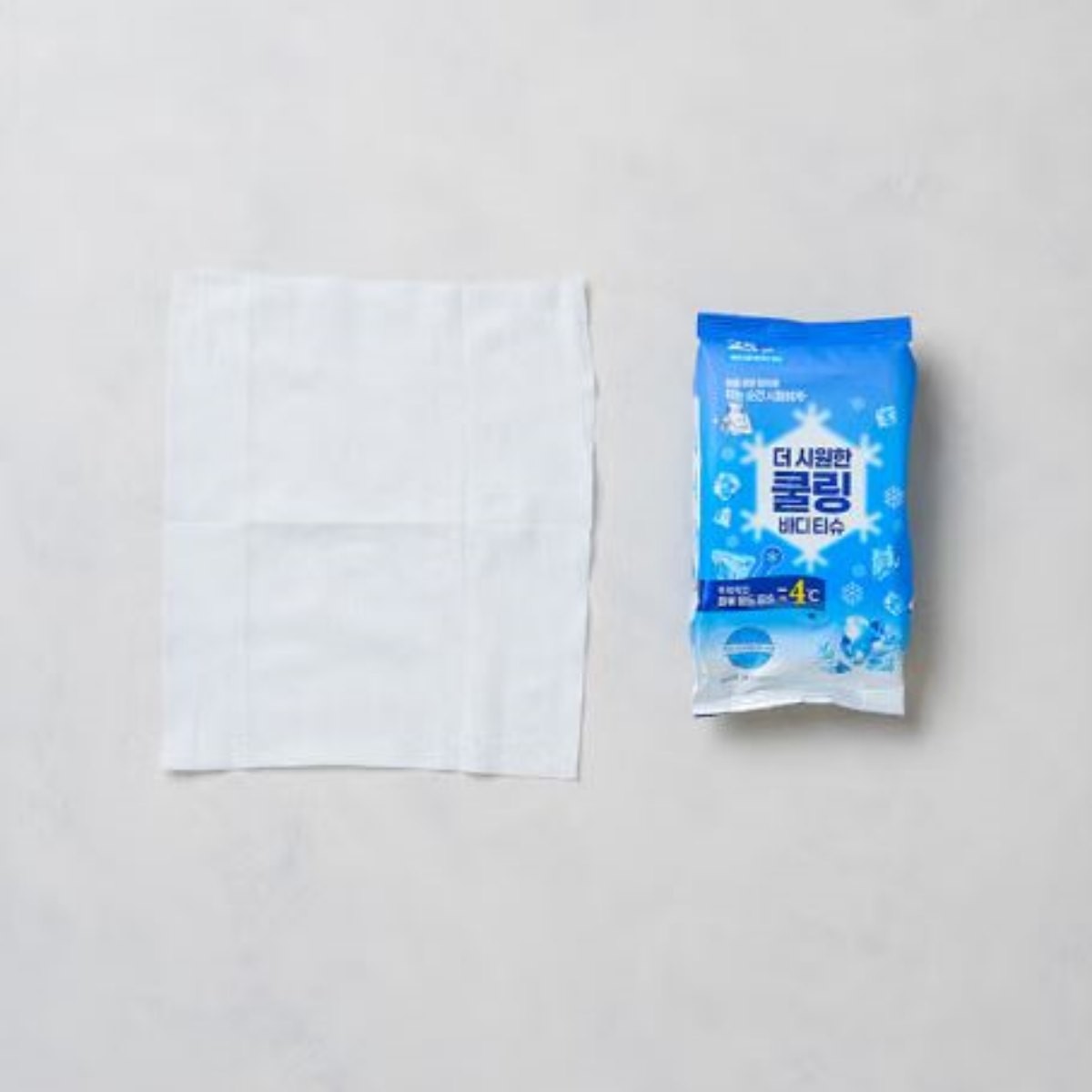다이소 '강력 쿨링 물티슈 25매입' 제품 이미지. / 다이소몰 제공